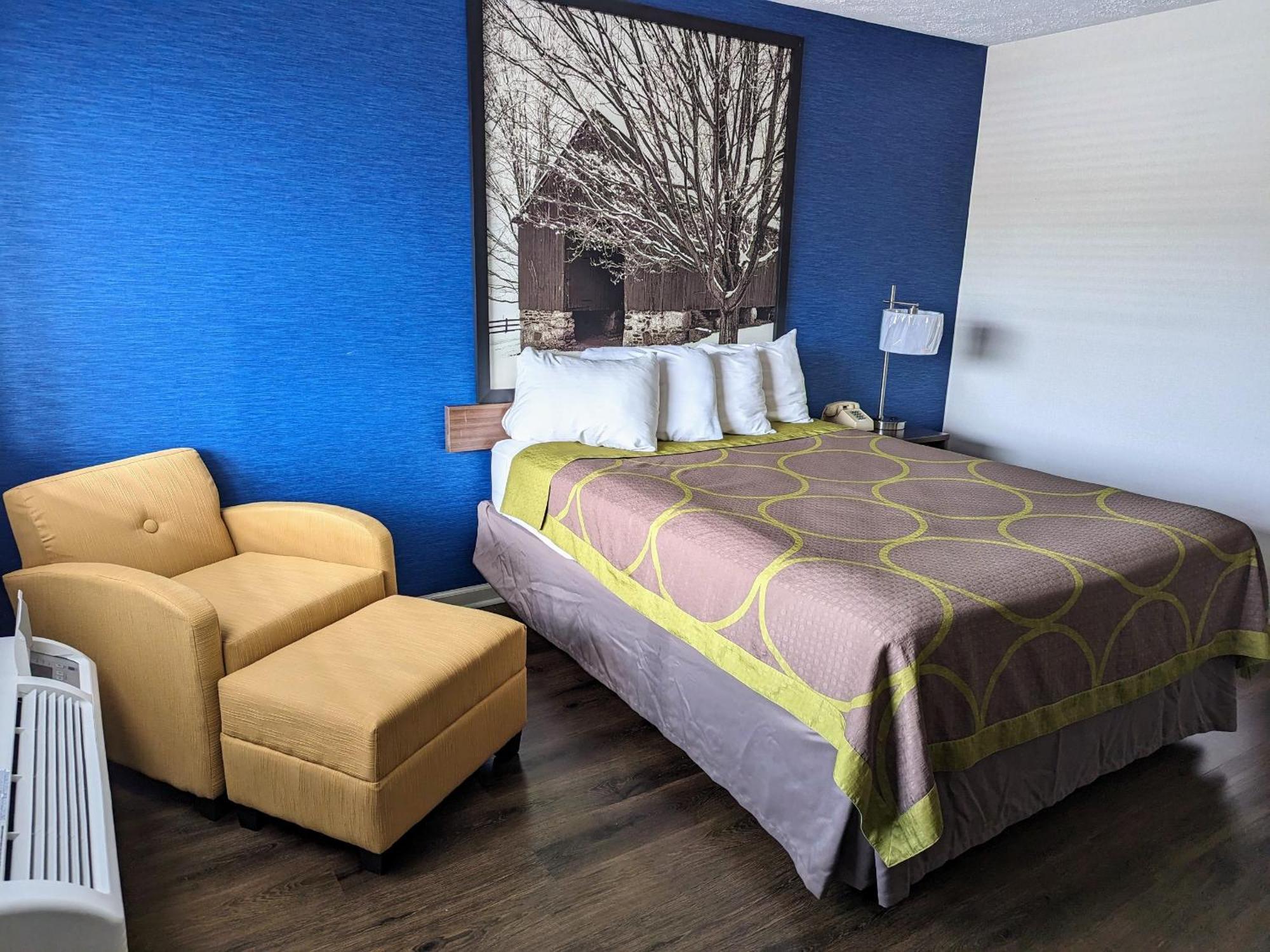 Super 8 By Wyndham Wytheville Buitenkant foto